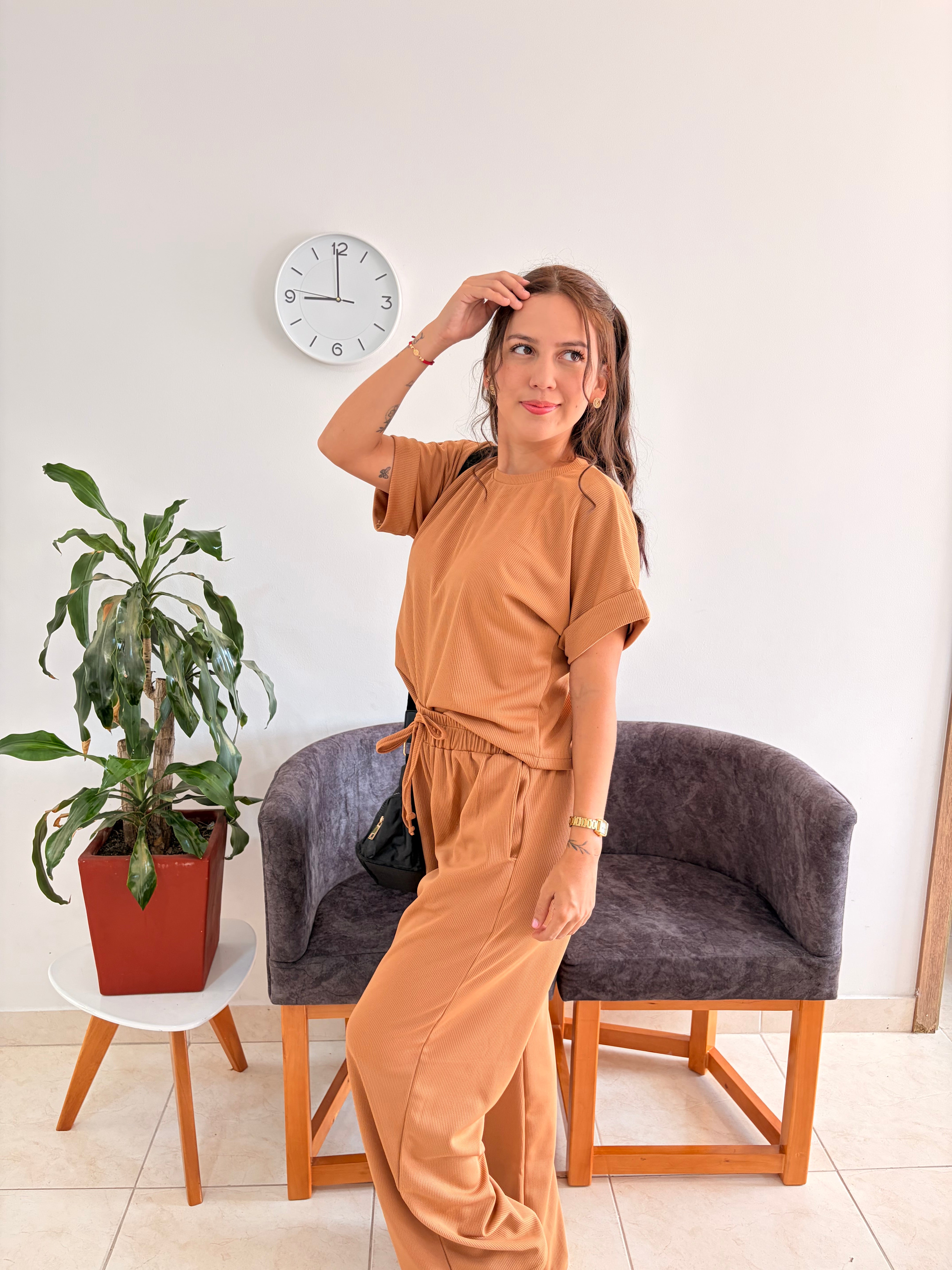 SET AURA